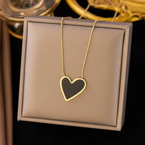 Ivara necklace
