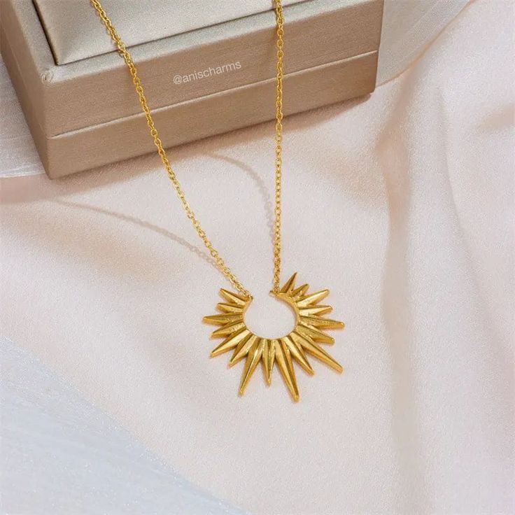 Sunshine necklace