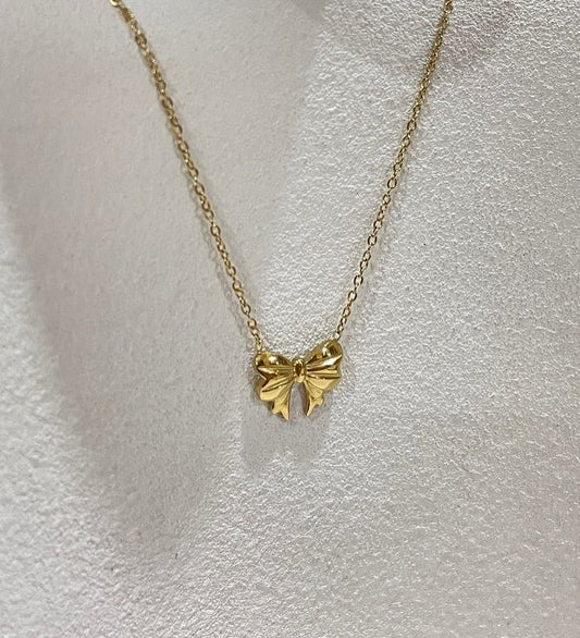 Cute bow necklace