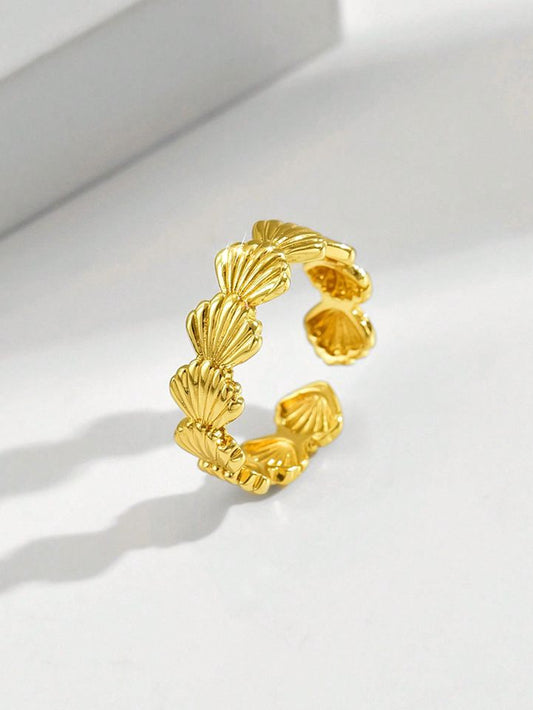 Seashell ring