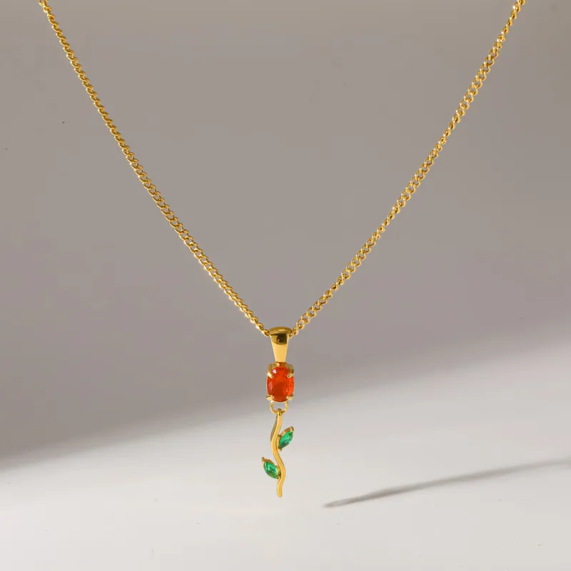 Single tulip necklace