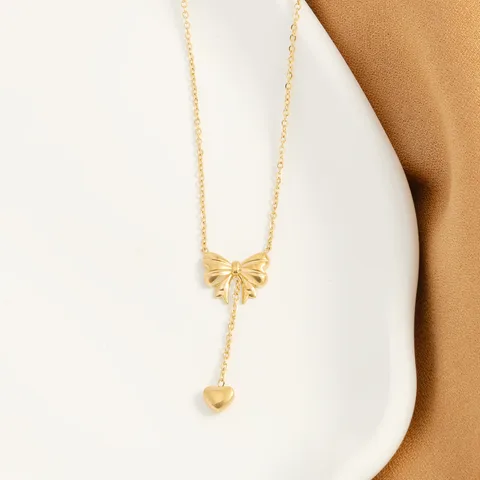 Bow heart necklace