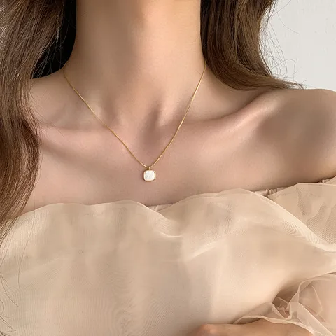 Nova necklace