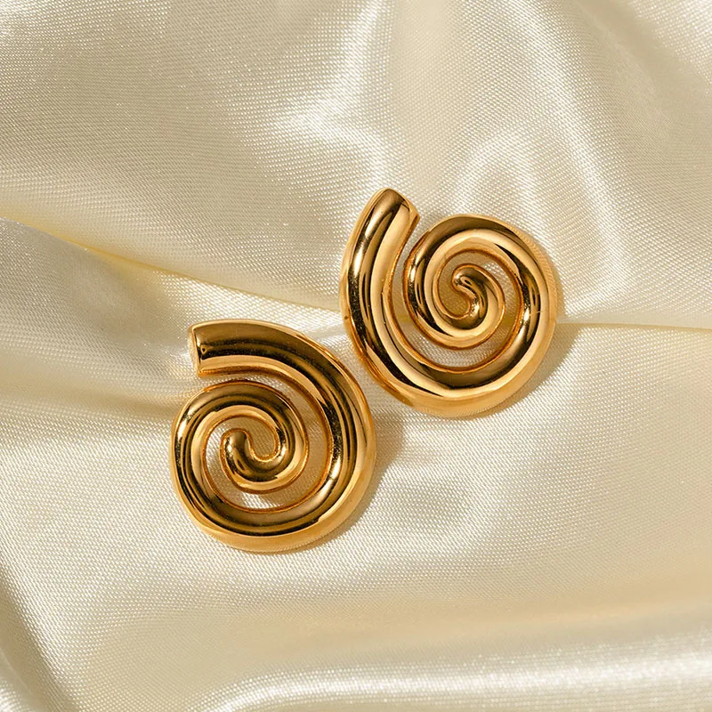 Swirl earrings