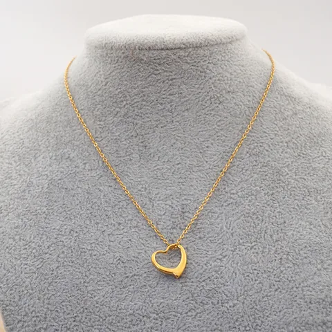 Whole heart necklace