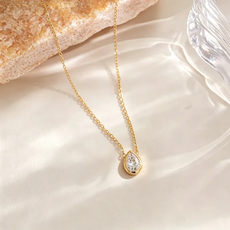 Tear drop stone necklace