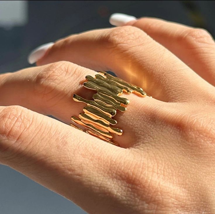 The Zenith ring