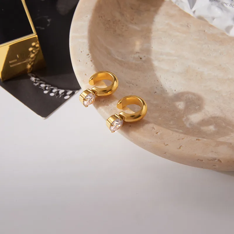 Stone earcuff